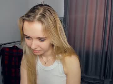 webcam girl fresh_cherries image #5289274
