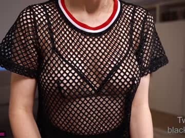 webcam girl _blackbee_ image #3104778