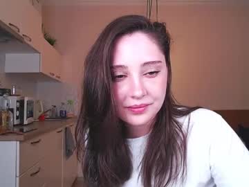 webcam girl funnybunny3579 image #4240170