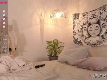 webcam girl grettabenett_ image #2171738