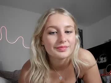 webcam girl loveepeytonnn image #5581813