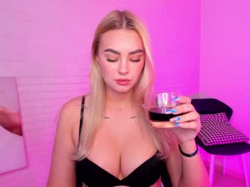 webcam girl 8a8y_nura image #1154449