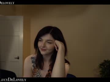webcam girl lucydelovely image #2186872