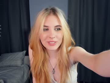 webcam girl slow_kiss image #6236504