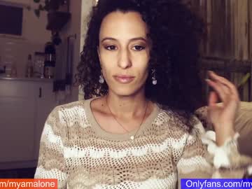 webcam girl blissense image #1554269