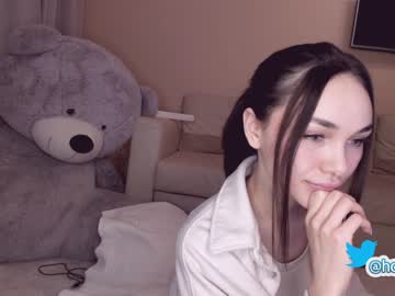 webcam girl hollyextra image #217890