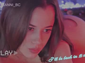 webcam girl taanni_bc image #4057553