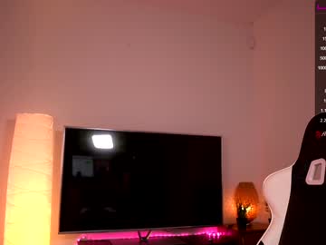 webcam girl laraslife image #798370