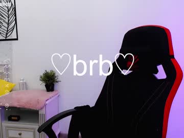 webcam girl small_blondee image #3826046