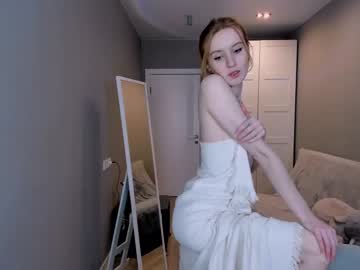 webcam girl silver_gin image #6791888