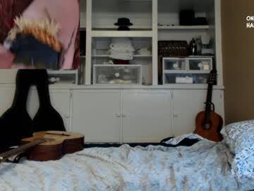 webcam girl harperthefox image #3059845