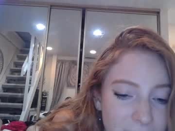 Cam for cumlovingredhead