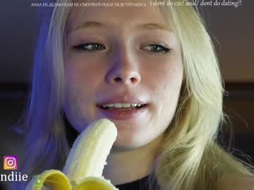 webcam girl bestblondiiecb image #4306112