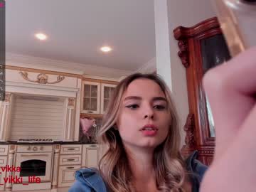 webcam girl misss_vikki image #1300138