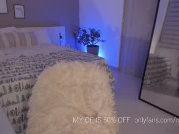 webcam girl melaniewood image #2718294
