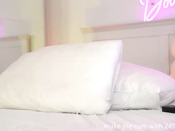 webcam girl dovia image #4646758