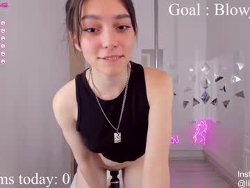 webcam girl lily_ewing image #3028443