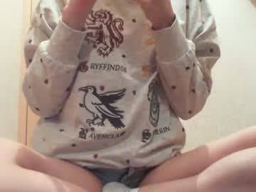 Cam for kyliesweetyy