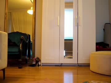 webcam girl ellaa91 image #1120631