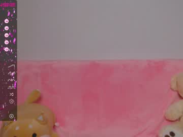 webcam girl small_blondee image #3009116