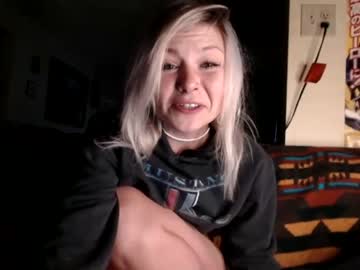 webcam girl kipsy420 image #3106897