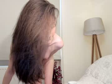 webcam girl snowww_white image #3617078