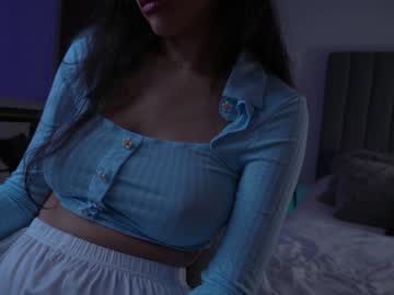webcam girl houseofkei image #2773684