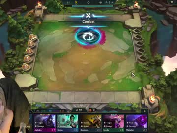 webcam girl kimilee22 image #4685701