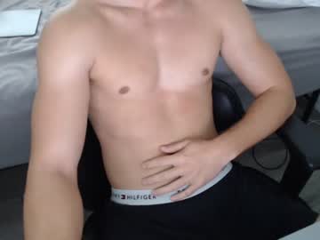 webcam man 6foot7fitguy image #1961624
