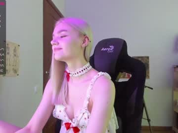 webcam girl allotropp image #2859528