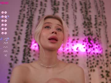 webcam girl shycinderella image #4675703