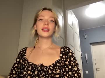 webcam girl angel_from_sky image #2421284