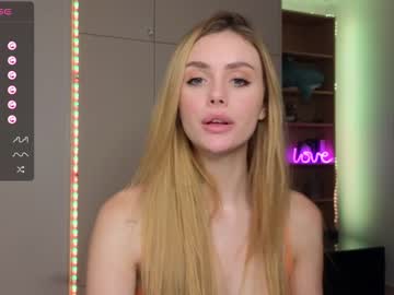 webcam girl sky_magic image #5053211