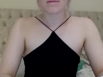 webcam girl 2005freshly18 image #5072243
