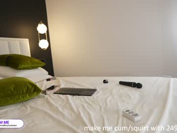 webcam girl dovia image #6700856