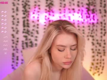 webcam girl shycinderella image #4782420