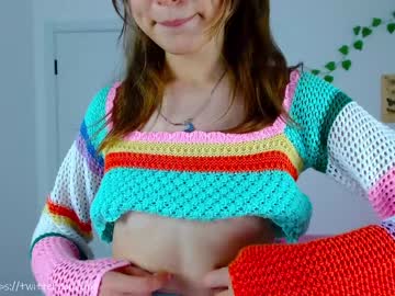 webcam girl ambertan1 image #4855097