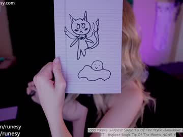 webcam girl runesy image #5827995