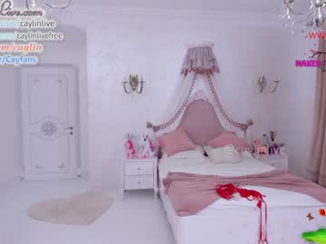 webcam girl caylin image #10101
