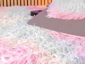 webcam girl little_effy18 image #6739321