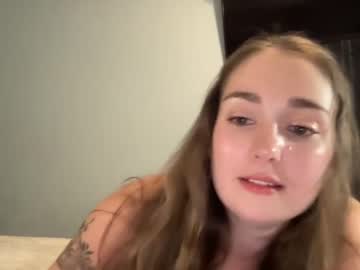 webcam girl naughtymiss222 image #2210518