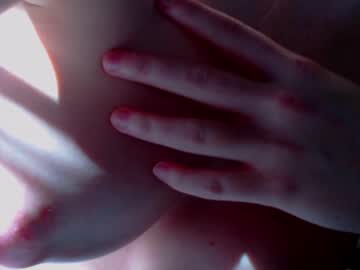 webcam girl crimsonxrapture image #446819