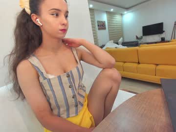 webcam girl ehotlovea image #2744109