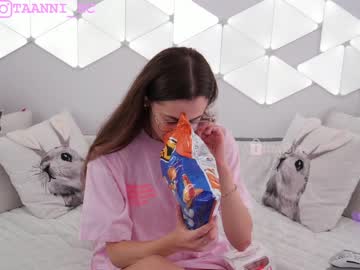 webcam girl taanni_bc image #4816897