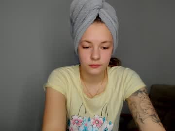 Cam for why_again_me