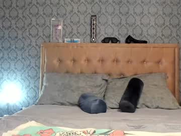 webcam couple lenoreandjasonsroom image #850062