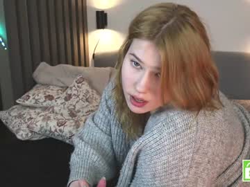 webcam girl girl_u_never_met image #3748289