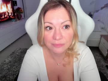 webcam girl kiradivine image #490929