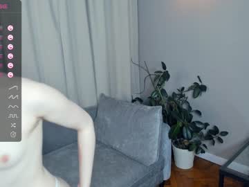 webcam girl silvergloss image #5565182