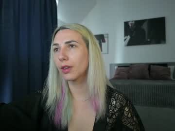 webcam girl allayah image #4224732
